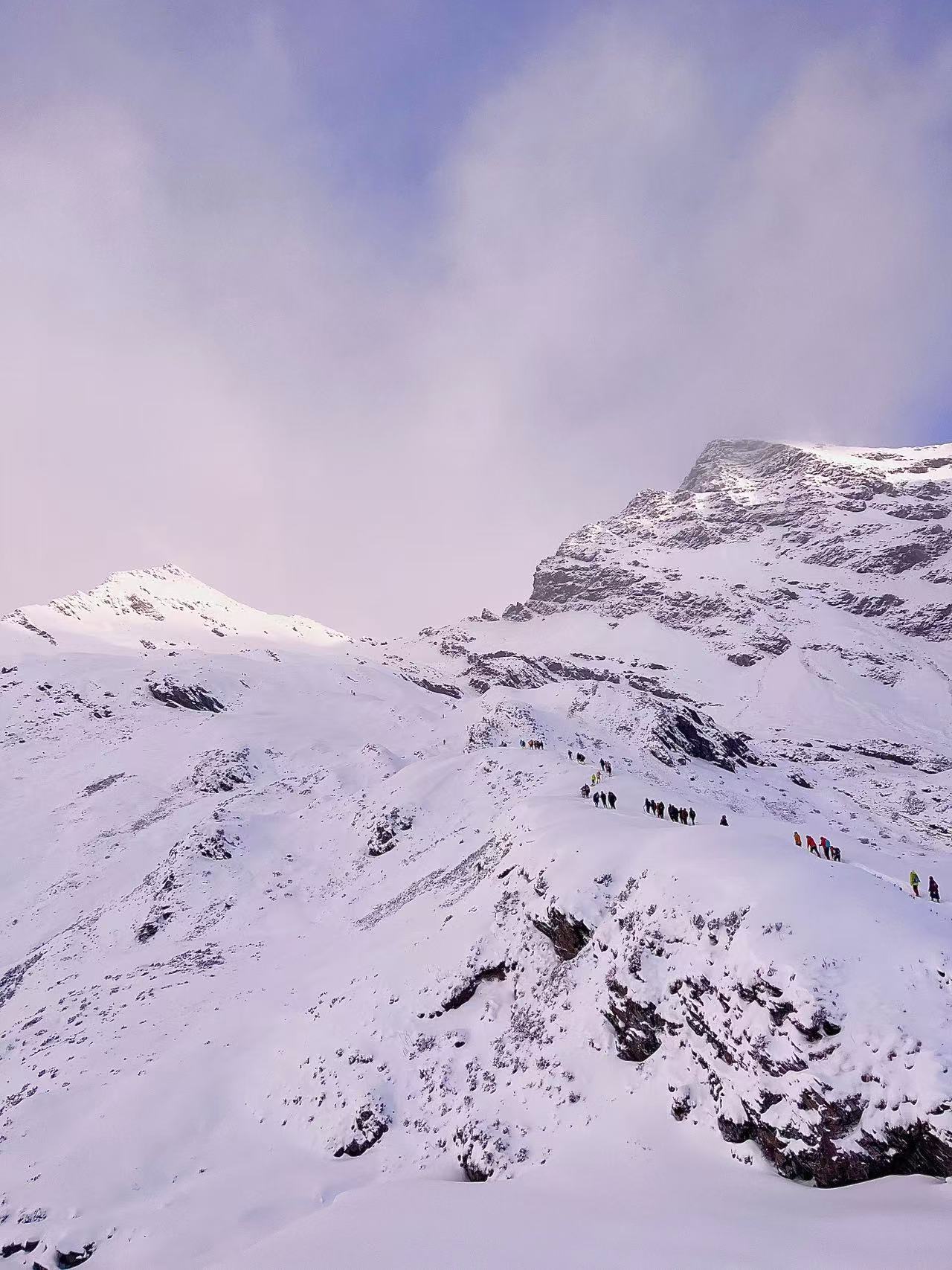 上山